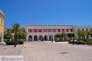 Zakynthos stad | Griekenland nr 38 - Foto van https://www.grieksegids.nl/fotos/eilandzakynthos/zakynthos/350px/fotos-zakynthos-314.jpg