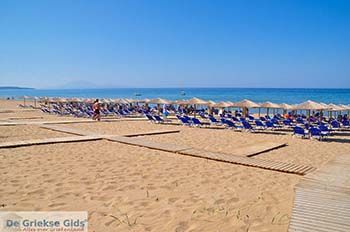 Banana beach Vassilikos | Zakynthos | De Griekse Gids nr 2 - Foto van https://www.grieksegids.nl/fotos/eilandzakynthos/zakynthos/350px/fotos-zakynthos-369.jpg