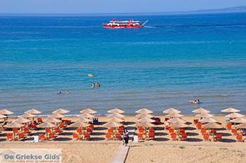 Banana beach Vassilikos | Zakynthos | De Griekse Gids nr 5 - Foto van https://www.grieksegids.nl/fotos/eilandzakynthos/zakynthos/350px/fotos-zakynthos-372.jpg