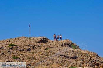 St Nicolas Bay Vassilikos | Zakynthos | De Griekse Gids nr 8 - Foto van https://www.grieksegids.nl/fotos/eilandzakynthos/zakynthos/350px/fotos-zakynthos-382.jpg