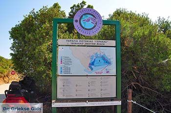 Gerakas Zakynthos | Griekenland nr 2 - Foto van https://www.grieksegids.nl/fotos/eilandzakynthos/zakynthos/350px/fotos-zakynthos-393.jpg