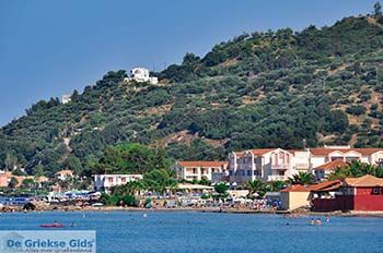 Argassi Zakynthos | Griekenland nr 17 - Foto van https://www.grieksegids.nl/fotos/eilandzakynthos/zakynthos/350px/fotos-zakynthos-406.jpg