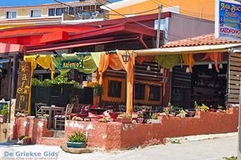 Laganas Zakynthos | Griekenland nr 16 - Foto van https://www.grieksegids.nl/fotos/eilandzakynthos/zakynthos/350px/fotos-zakynthos-423.jpg