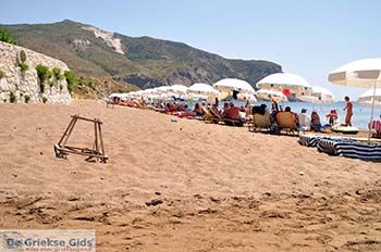 Kalamaki Zakynthos | Griekenland nr 11 - Foto van https://www.grieksegids.nl/fotos/eilandzakynthos/zakynthos/350px/fotos-zakynthos-442.jpg