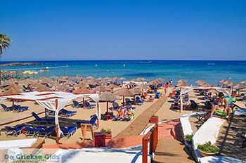 St Nicolas Bay Vassilikos | Zakynthos | De Griekse Gids nr 29 - Foto van https://www.grieksegids.nl/fotos/eilandzakynthos/zakynthos/350px/fotos-zakynthos-456.jpg