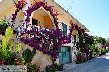 Keri Zakynthos | Griekenland nr 3 - Foto van https://www.grieksegids.nl/fotos/eilandzakynthos/zakynthos/350px/fotos-zakynthos-508.jpg