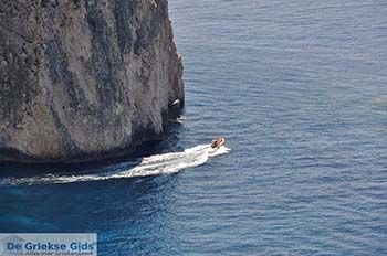 Keri Zakynthos | Griekenland nr 8 - Foto van https://www.grieksegids.nl/fotos/eilandzakynthos/zakynthos/350px/fotos-zakynthos-513.jpg