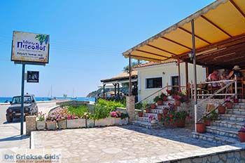 Limni Keri Zakynthos | Griekenland nr 11 - Foto van https://www.grieksegids.nl/fotos/eilandzakynthos/zakynthos/350px/fotos-zakynthos-529.jpg