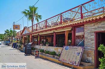 Agios Sostis Zakynthos | Griekenland nr 32 - Foto van https://www.grieksegids.nl/fotos/eilandzakynthos/zakynthos/350px/fotos-zakynthos-544.jpg