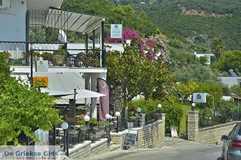 Lichnos beach - Parga foto 14 - Foto van https://www.grieksegids.nl/fotos/epirus/preveza/lichnos-beach/350pix/lichnos-beach-parga-014.jpg