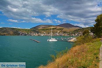 Amfilochia - Departement Etoloakarnania -  Foto 28 - Foto van https://www.grieksegids.nl/fotos/etoloakarnania/amfilochia/normaal/amfilochia-028.jpg