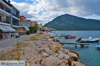 Mytikas - Departement Etoloakarnania -  Foto 2 - Foto van https://www.grieksegids.nl/fotos/etoloakarnania/mytikas/normaal/mytikas-002.jpg