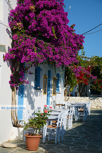 Chora Folegandros - Eiland Folegandros - Cycladen - Foto 22 - Foto van https://www.grieksegids.nl/fotos/folegandros/350/eiland-folegandros-022.jpg