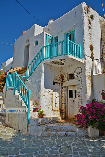 Chora Folegandros - Eiland Folegandros - Cycladen - Foto 32 - Foto van https://www.grieksegids.nl/fotos/folegandros/350/eiland-folegandros-032.jpg