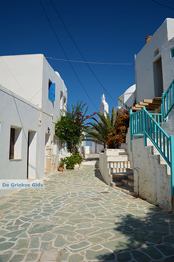 Chora Folegandros - Eiland Folegandros - Cycladen - Foto 33 - Foto van https://www.grieksegids.nl/fotos/folegandros/350/eiland-folegandros-033.jpg