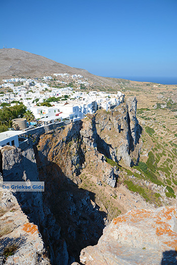 Chora Folegandros - Eiland Folegandros - Cycladen - Foto 50 - Foto van https://www.grieksegids.nl/fotos/folegandros/350/eiland-folegandros-050.jpg