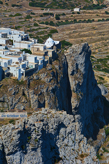 Chora Folegandros - Eiland Folegandros - Cycladen - Foto 63 - Foto van https://www.grieksegids.nl/fotos/folegandros/350/eiland-folegandros-063.jpg