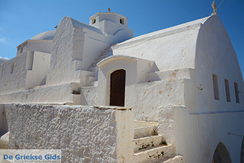 Chora Folegandros - Eiland Folegandros - Cycladen - Foto 72 - Foto van https://www.grieksegids.nl/fotos/folegandros/350/eiland-folegandros-072.jpg