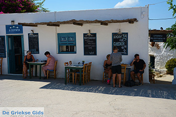 Chora Folegandros - Eiland Folegandros - Cycladen - Foto 86 - Foto van https://www.grieksegids.nl/fotos/folegandros/350/eiland-folegandros-086.jpg