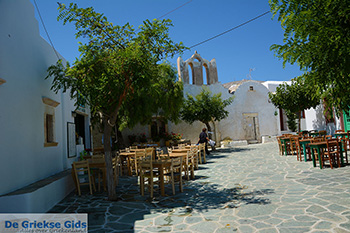 Chora Folegandros - Eiland Folegandros - Cycladen - Foto 100 - Foto van https://www.grieksegids.nl/fotos/folegandros/350/eiland-folegandros-100.jpg