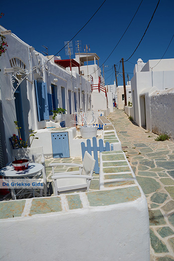 Chora Folegandros - Eiland Folegandros - Cycladen - Foto 102 - Foto van https://www.grieksegids.nl/fotos/folegandros/350/eiland-folegandros-102.jpg