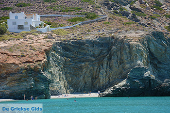 Angali Folegandros - Agali beach - Cycladen - Foto 131 - Foto van https://www.grieksegids.nl/fotos/folegandros/350/eiland-folegandros-131.jpg
