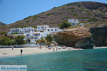 Angali Folegandros - Agali beach - Cycladen - Foto 138 - Foto van https://www.grieksegids.nl/fotos/folegandros/350/eiland-folegandros-138.jpg