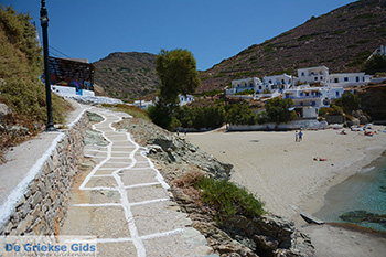 Angali Folegandros - Agali beach - Cycladen - Foto 139 - Foto van https://www.grieksegids.nl/fotos/folegandros/350/eiland-folegandros-139.jpg
