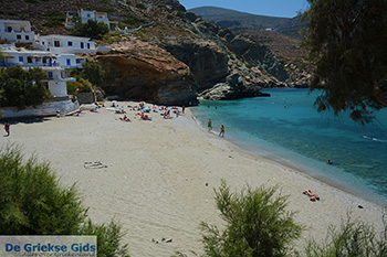 Angali Folegandros - Agali beach - Cycladen - Foto 147 - Foto van https://www.grieksegids.nl/fotos/folegandros/350/eiland-folegandros-147.jpg
