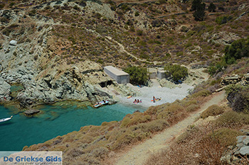 Galyfos Beach Angali Folegnadros - Cycladen - Foto 161 - Foto van https://www.grieksegids.nl/fotos/folegandros/350/eiland-folegandros-161.jpg
