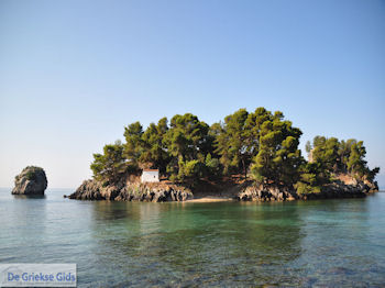 Schitterend Parga in Epirus foto 18 - Foto van https://www.grieksegids.nl/fotos/griekse-gidsnl/350pixels/epirus-epiros-033.jpg