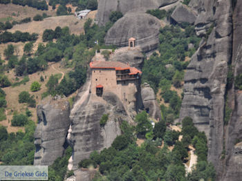 Meteora Griekenland - Foto Griekse Gids 017 - Foto van https://www.grieksegids.nl/fotos/griekse-gidsnl/350pixels/meteora-griekenland-017.jpg