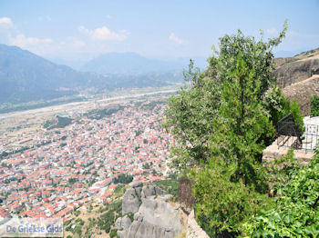 Kalambaka (Trikala) - Foto Griekse Gids 042 - Foto van https://www.grieksegids.nl/fotos/griekse-gidsnl/350pixels/meteora-griekenland-042.jpg