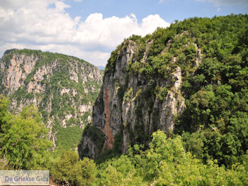 Vikos kloof bij Monodendri foto 3 - Zagori Epirus - Foto van De Griekse Gids