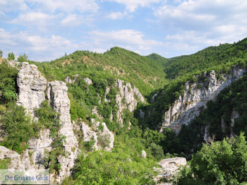 Oost Zagori foto 1 - Zagori Epirus - Foto van https://www.grieksegids.nl/fotos/griekse-gidsnl/350pixels/zagoria-epirus-103.jpg