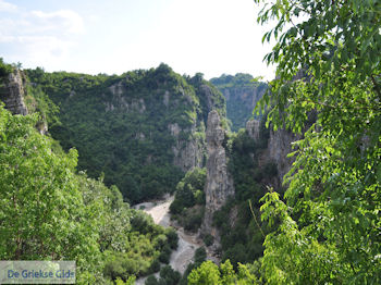 Oost Zagori foto 2 - Zagori Epirus - Foto van https://www.grieksegids.nl/fotos/griekse-gidsnl/350pixels/zagoria-epirus-104.jpg