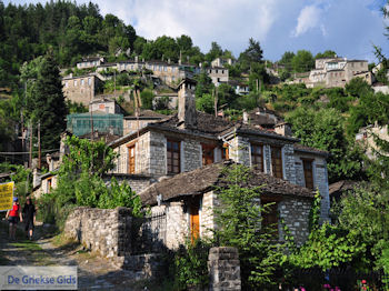 Traditioneel dorp Kipi foto 5 - Zagori Epirus - Foto van https://www.grieksegids.nl/fotos/griekse-gidsnl/350pixels/zagoria-epirus-116.jpg