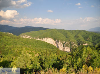 Vanaf Kipi naar Tselepovo foto 2 - Zagori Epirus - Foto van https://www.grieksegids.nl/fotos/griekse-gidsnl/350pixels/zagoria-epirus-125.jpg