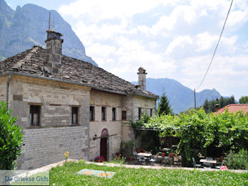 Traditioneel dorp Papingo foto 4 - Zagori Epirus - Foto van https://www.grieksegids.nl/fotos/griekse-gidsnl/350pixels/zagoria-epirus-214.jpg