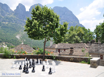 Traditioneel dorp Papingo foto 6 - Zagori Epirus - Foto van https://www.grieksegids.nl/fotos/griekse-gidsnl/350pixels/zagoria-epirus-216.jpg