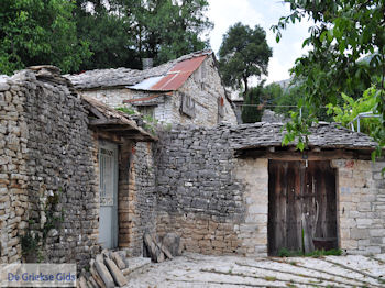 Het mooie traditionele dorp Ano Pedina foto8 - Zagori Epirus - Foto van https://www.grieksegids.nl/fotos/griekse-gidsnl/350pixels/zagoria-epirus-235.jpg