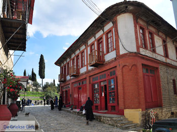 Straatbeeld Karyes Athos foto 2 | Athos gebied Chalkidiki | Griekenland - Foto van https://www.grieksegids.nl/fotos/griekse-gidsnl/chalkidiki350/athos-gebied-chalkidiki-304.jpg