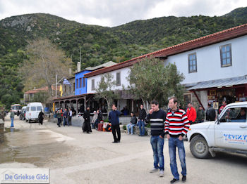 Haven Dafni - De Heilige Berg Athos 004 | Athos gebied Chalkidiki | Griekenland - Foto van https://www.grieksegids.nl/fotos/griekse-gidsnl/chalkidiki350/athos-gebied-chalkidiki-313.jpg