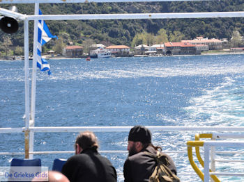 Haven Dafni - De Heilige Berg Athos 013 | Athos gebied Chalkidiki | Griekenland - Foto van https://www.grieksegids.nl/fotos/griekse-gidsnl/chalkidiki350/athos-gebied-chalkidiki-322.jpg
