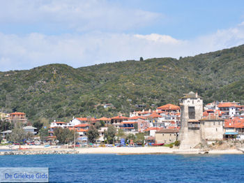 Het stadje Ouranoupolis | Athos gebied Chalkidiki | Griekenland - Foto van https://www.grieksegids.nl/fotos/griekse-gidsnl/chalkidiki350/athos-gebied-chalkidiki-359.jpg