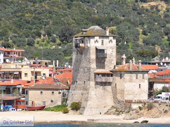 Kastro  Ouranoupolis | Athos gebied Chalkidiki | Griekenland - Foto van https://www.grieksegids.nl/fotos/griekse-gidsnl/chalkidiki350/athos-gebied-chalkidiki-361.jpg