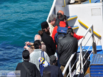 Aankomst in Ouranoupolis vanuit Dafni Athos | Athos gebied Chalkidiki | Griekenland - Foto van https://www.grieksegids.nl/fotos/griekse-gidsnl/chalkidiki350/athos-gebied-chalkidiki-362.jpg
