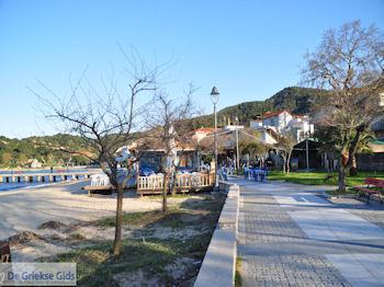 Olympiada Chalkidiki foto 1 | Athos gebied Chalkidiki | Griekenland - Foto van https://www.grieksegids.nl/fotos/griekse-gidsnl/chalkidiki350/athos-gebied-chalkidiki-420.jpg