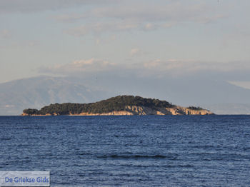 Olympiada Chalkidiki foto 5 | Athos gebied Chalkidiki | Griekenland - Foto van https://www.grieksegids.nl/fotos/griekse-gidsnl/chalkidiki350/athos-gebied-chalkidiki-424.jpg