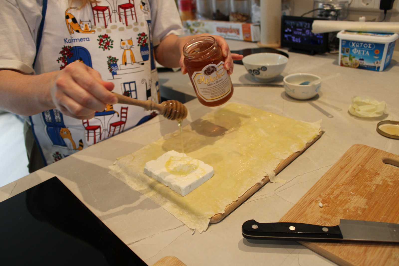 Vouw de feta in het filodeeg